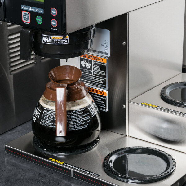 Bunn 38700.0002 Axiom 15-3 Automatic Coffee Brewer with 3 Lower Warmers - 120V - Image 5